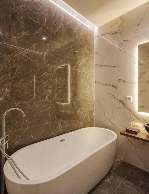 Centro III Calle Carrera De San Jeronimo 3Br 3Bh 마드리드 외부 사진